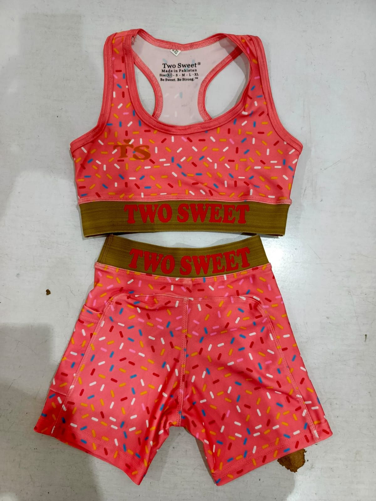 sports bra +shorts set